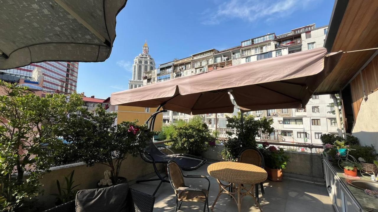 Guest House Kldiashvili Batumi Exterior photo
